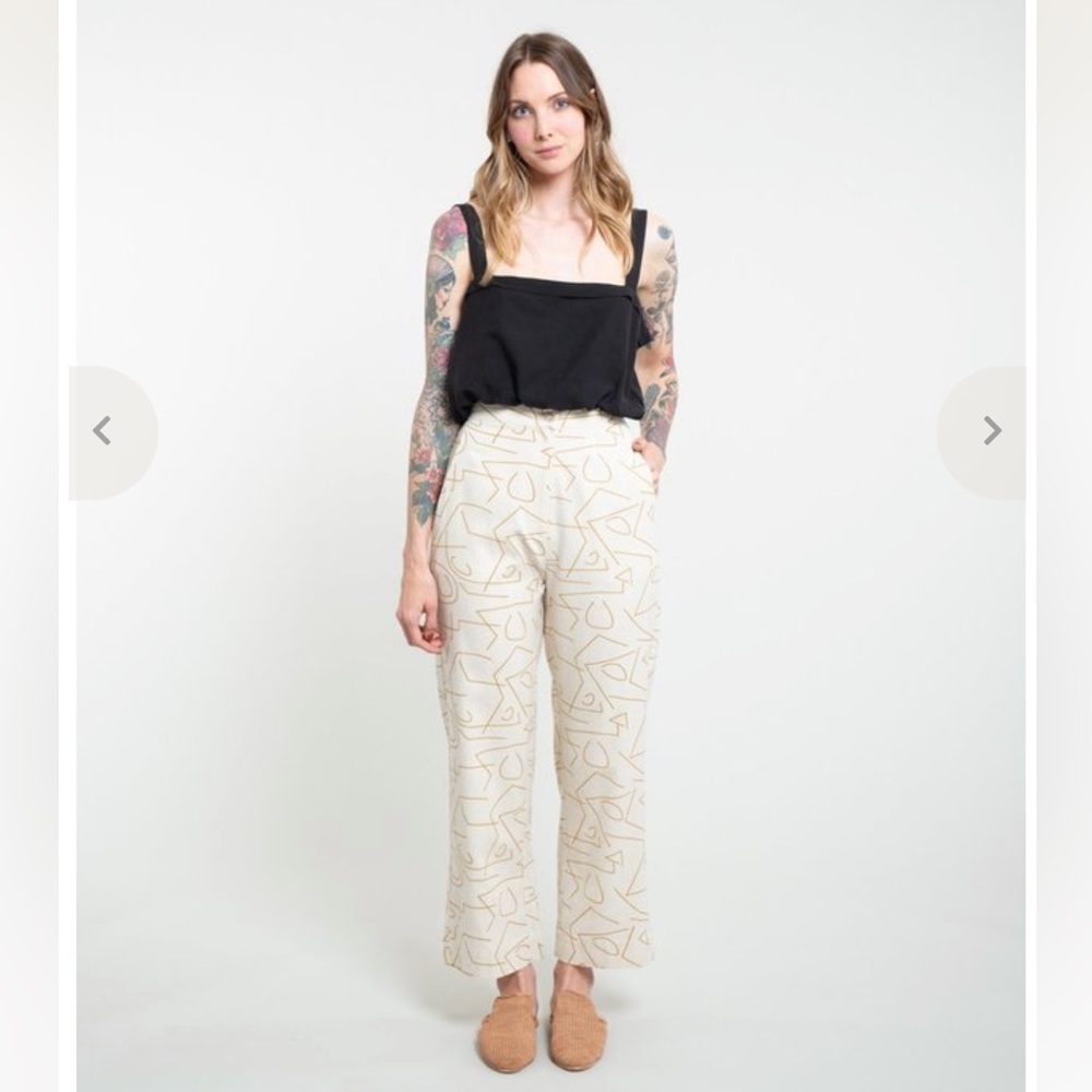 Ali Golden High Waisted Straight Pants - Lines